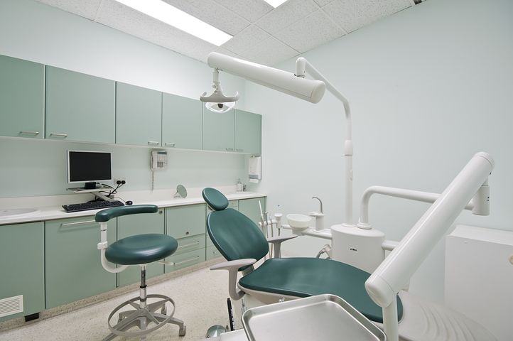 L’errore medico nelle protesi dentarie e responsabilità del dentista
